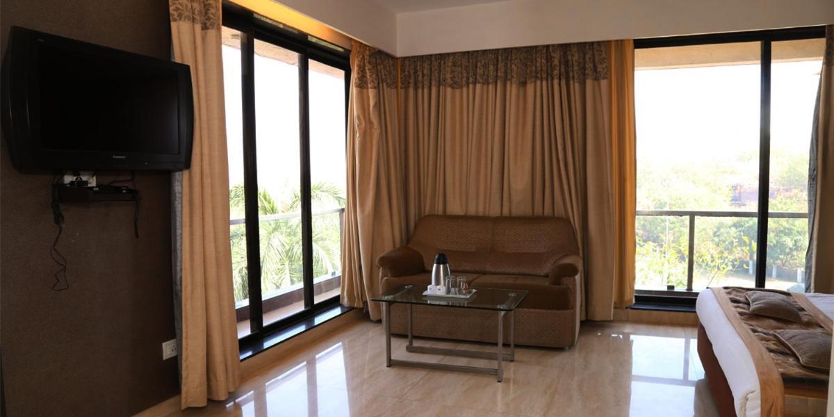 דמאן Hotel Princess Park מראה חיצוני תמונה